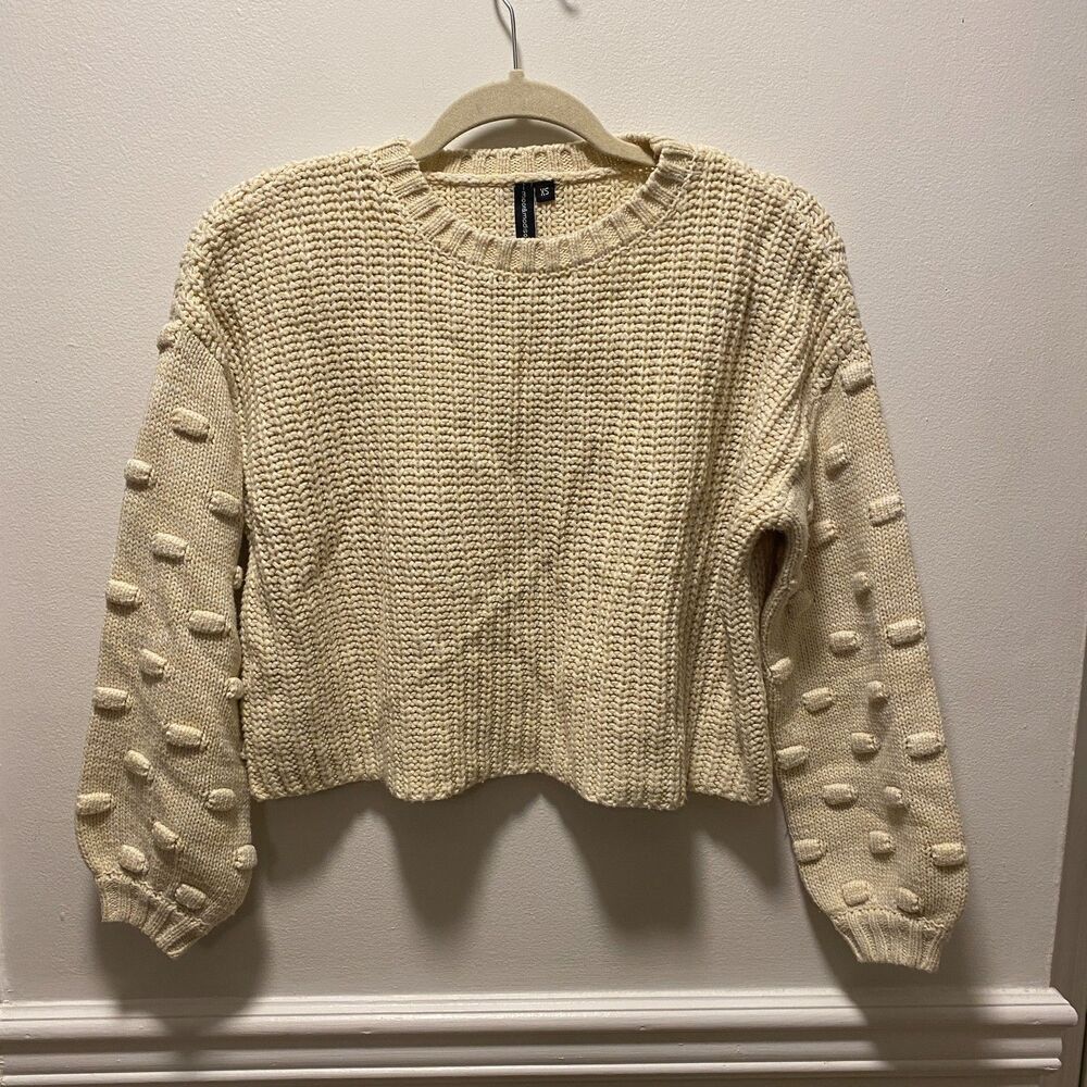 Chunky Knit Bobble Sleeve Cream Sweater Moon & Madison XS Cozy Textured Pullover